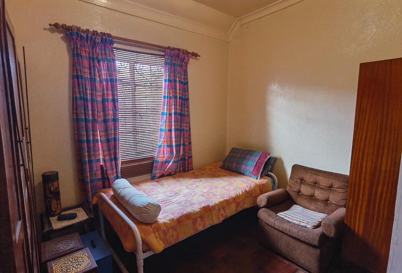 5 Bedroom Property for Sale in Goodwood Estate Western Cape
